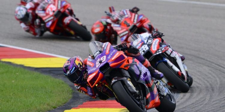 ‘O erro do Jorge Martín é provocado, claro que é’ – Ricard Jové