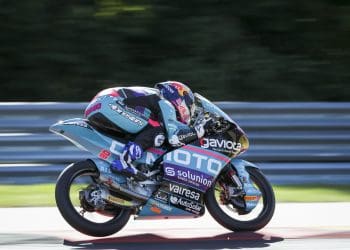 David Alonso autoritário começou GP da Grã-Bretanha de Moto3 com volta recorde no treino livre