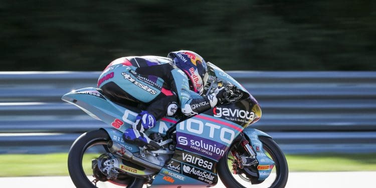 David Alonso autoritário começou GP da Grã-Bretanha de Moto3 com volta recorde no treino livre