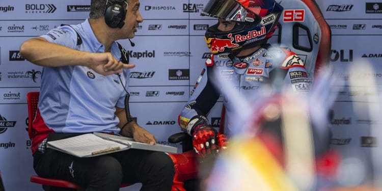 Marc Márquez gostaria de continuar com patrocinador importante, mas põe decisão nas mãos da Ducati
