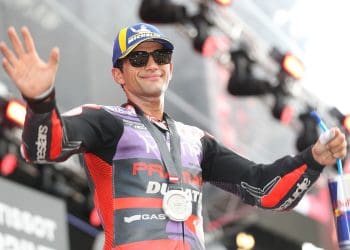 Jorge Martín sofreu incómodo corte no dedo: ‘Tem muita inflamação, mas não foi um problema a pilotar’