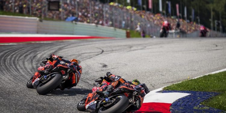 ‘A KTM esteve a competir em casa e pelo menos fez alguma coisa’ – Carlo Pernat