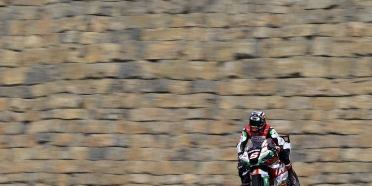 Johann Zarco leva uma Honda à Q2 pela primeira vez esta época