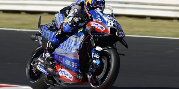 Miguel Oliveira em dificuldades foi 16.º na corrida Sprint de Misano