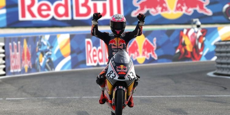 Álvaro Carpe é o novo campeão da Rookies Cup