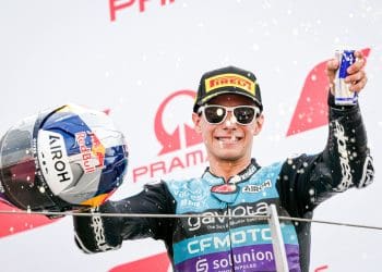 David Alonso igualou recorde e está a três vitórias de bater recorde de Valentino Rossi