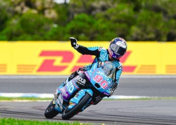David Alonso continua imparável e fez nova volta recorde do Moto3 em Buriram
