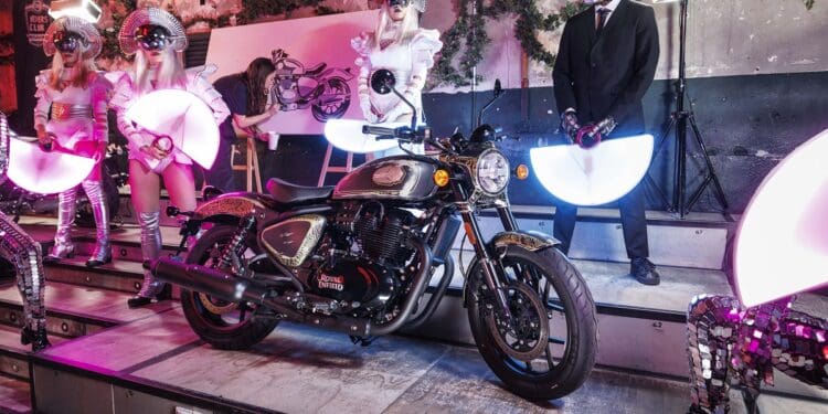 Royal Enfield Shotgun 650 – estivemos na festa em Madrid