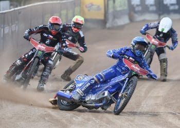 Já ouviu falar do Speedway? Conheça mais sobre o desporto e motos mais radicais do motociclismo