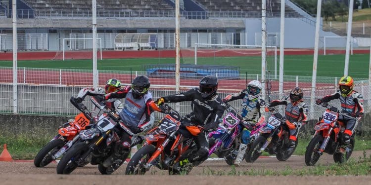Castelo Branco recebe quarta ronda do Campeonato Nacional de Supermoto