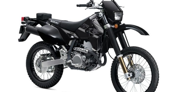 Suzuki pode relançar popular DR-Z400