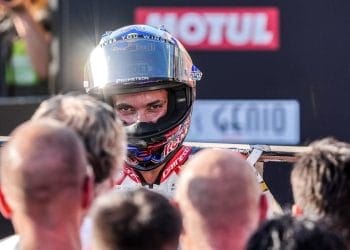 Toprak Razgatlioglu abre domingo de WSBK em Portimão com o melhor tempo no Warm Up; Ivo Lopes foi 22.º e bateu colega de equipa
