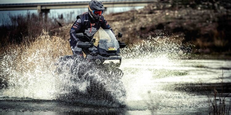 Harley-Davidson e Joan Pedrero completam com sucesso a Basella Race