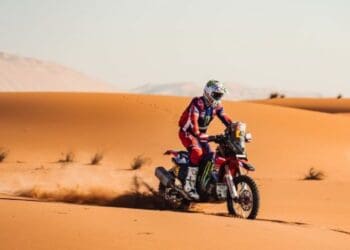 Adrien Van Beveren é o vencedor da etapa maratona de 48h do Dakar; Ricky Brabec é o novo líder