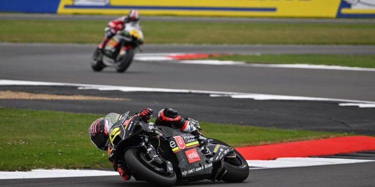 Só Viñales não está com a carenagem mais atual da Aprilia e explicou porquê: ‘Com a nova a moto estava com um comportamento estranho’