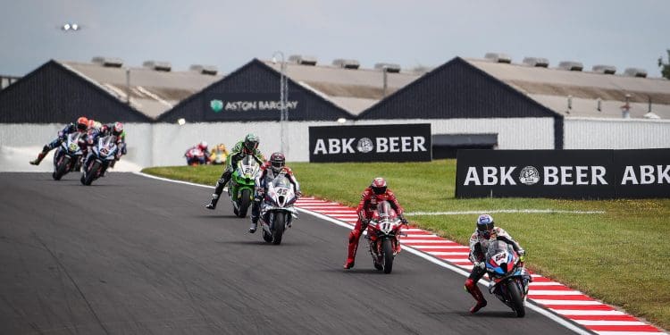 Most a postos para receber mais ação: Prepare-se para mais uma ronda do WSBK na Chéquia e conheça a estatística