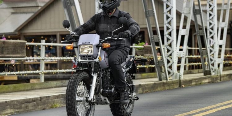 Nova Yamaha TW200 chega aos EUA em 2025 para «inveja» dos europeus