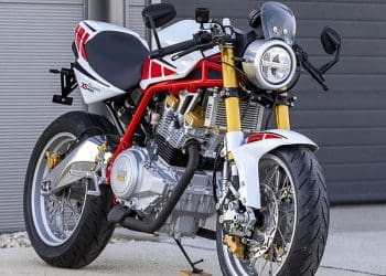 Yamaha XS400 “Roadster” – modelo único com uma mecânica inovadora