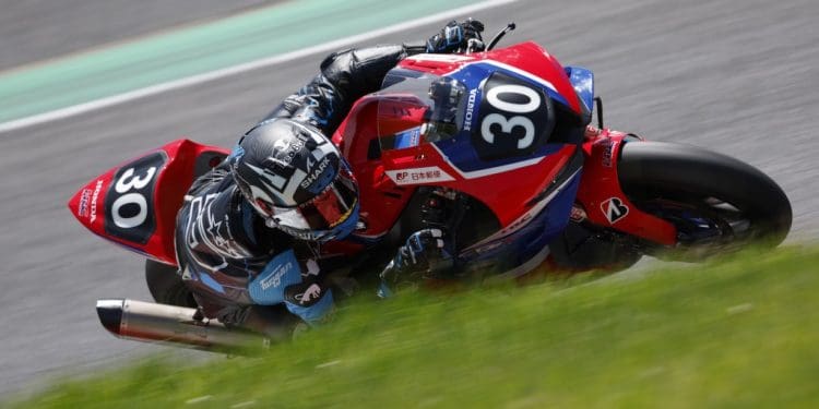 Johann Zarco mal pode esperar para atacar prova histórica em Suzuka: ‘Cada saída aqui demora uma hora’