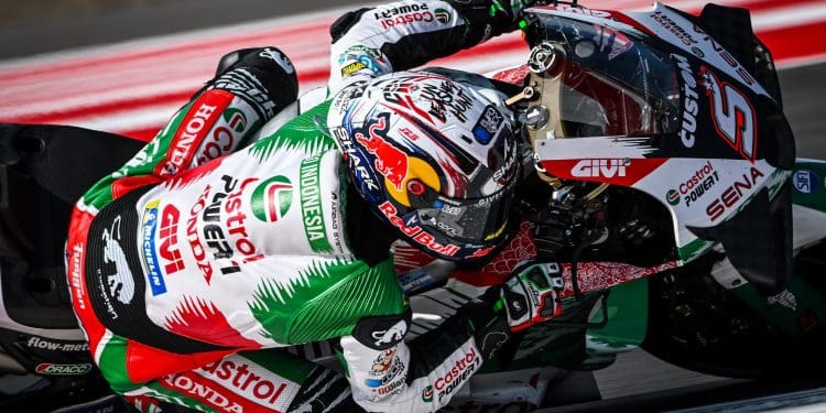 ‘Se não olhares para os tempos de volta divertes-te, mas quando comparas com os outros dizes: «Ok, não estou em jogo»’ – Johann Zarco