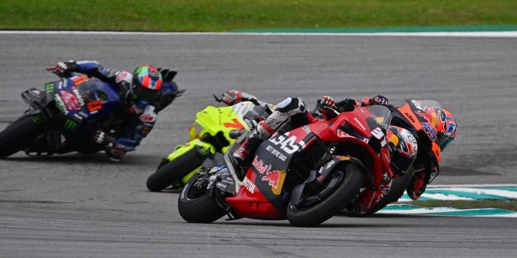 Pedro Acosta não quis ‘mandar corrida para o lixo’ e arriscar queda; ‘Aos domingos precisamos de nos acalmar um pouco’