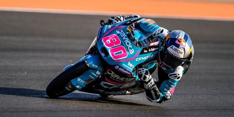 David Alonso brilha e conquista pole position em Aragão no Moto3