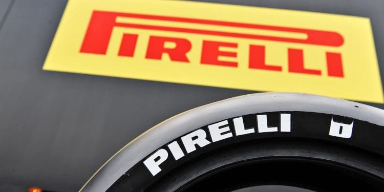 Pirelli de olho em fornecer pneus ao MotoGP? Líderes visitaram o GP de Itália