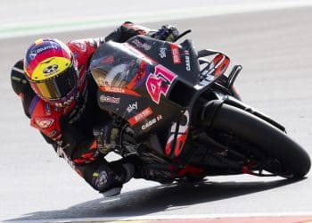 Aleix Espargaró tece fortes críticas às condições em Aragão, mas reconhece: ‘É embaraçoso’