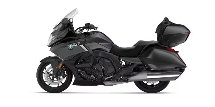 BMW Motorrad com atualizações (sobretudo estéticas) na K 1600 para 2025