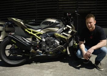 Vídeo: Como nasceu a BMW S1000R SV, uma moto única