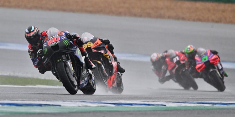 Fabio Quartararo lamentou ‘problemas com a frente’ da M1 na Tailândia; Quis correr mais para ver se ‘eletrónica melhorava ou não’