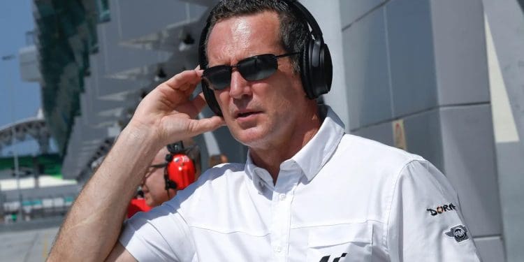 Simon Crafar, futuro Presidente dos Comissários e o incidente Aragão: ‘O Álex Márquez tinha de ceder a posição não conseguiu travar’