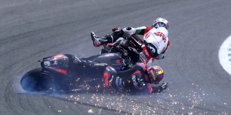 Zarco recorda situação desagradável com Aleix Espargaró: ‘Culpou-me, não pediu desculpa e agiu como uma criança; Quero estrangulá-lo!’