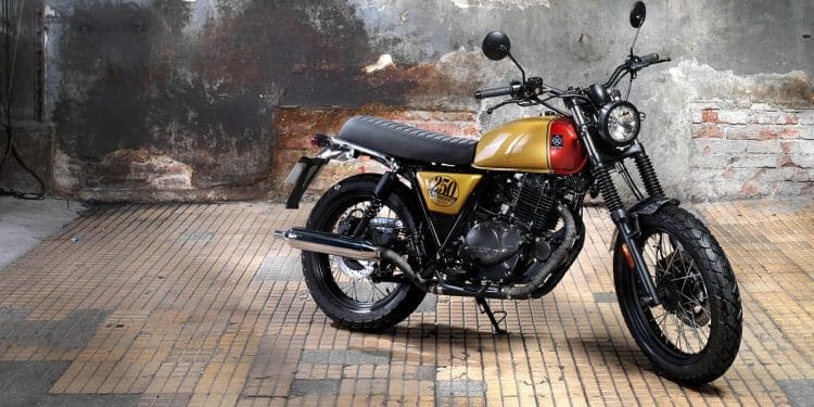 Brixton Cromwell 250: Uma moto clássica com espírito moderno