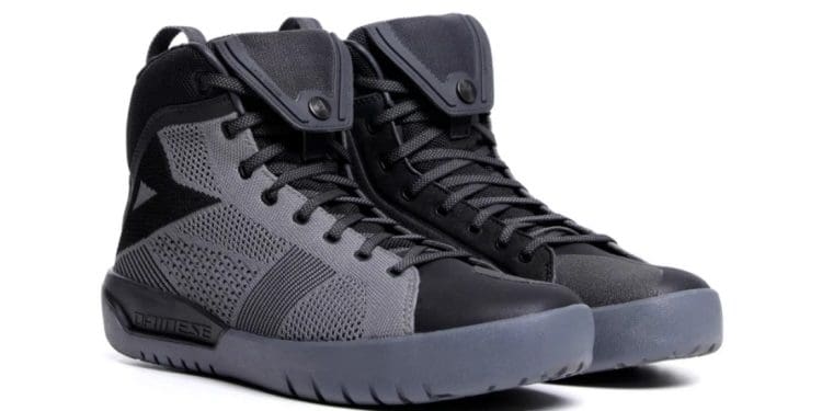Dainese Metractive Air Shoes: Porque estilo e motociclismo podem andar de mãos dadas