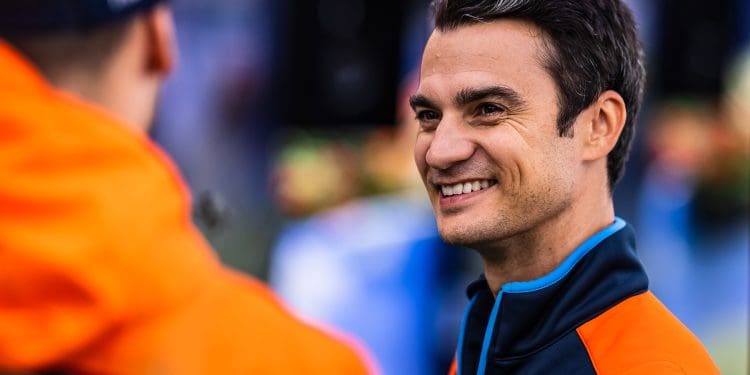 ‘Ele está a absorver tudo a uma velocidade que não é normal’ – Dani Pedrosa sobre a experiência de Acosta