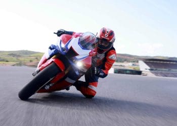 Honda CBR 1000 RR-R Fireblade SP – super veloz, mais eficaz