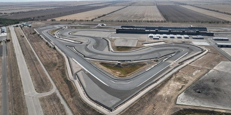 Em que datas poderá encaixar o GP do Cazaquistão?