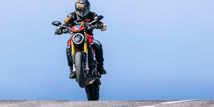 Ensaio – Ducati Monster SP – mais é melhor