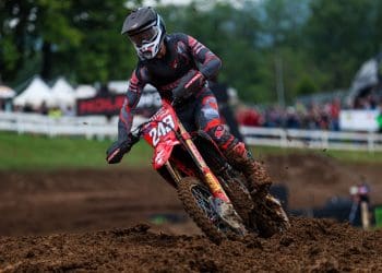 Tim Gajser e Jeffrey Herlings vencem em Maggiora; Gajser vence novamente a geral e é cada vez mais líder no campeonato