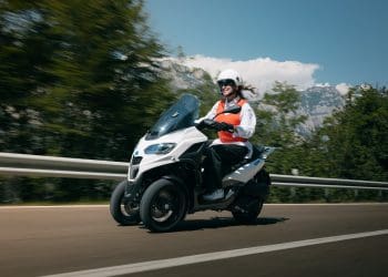Apresentada nova Piaggio MP3 310, com motor em estreia, mais desportiva e ágil