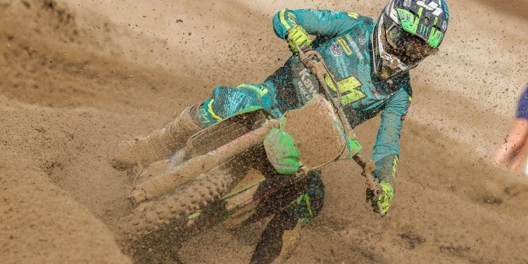 Romain Febvre continua no MXGP com a Kawasaki até 2026