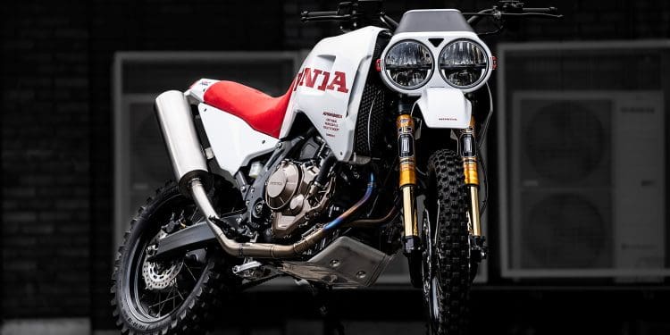 Honda Africa Twin Type 22 – uma mistura entre tecnologia moderna e estilo clássico