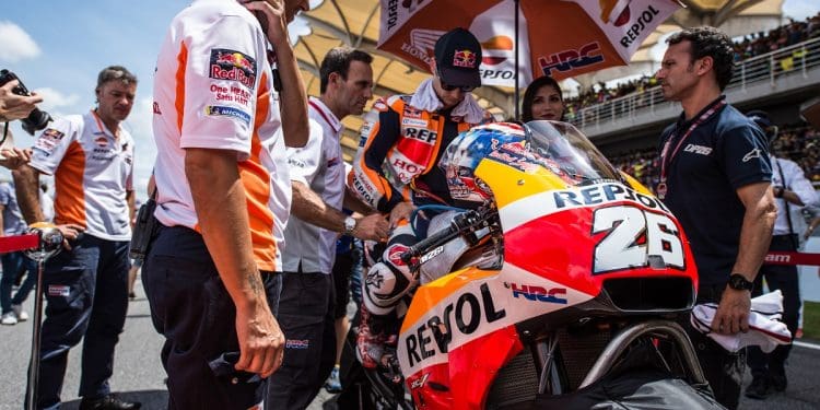 Dani Pedrosa recorda separação com Alberto Puig e a saída da Honda: ‘Não posso pôr a mão no fogo pelo que não sei…’