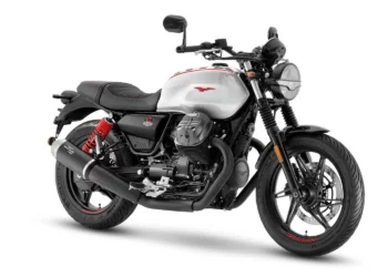 Moto Guzzi V7 Stone Ten – 10 anos juntos