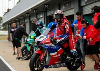 Iker Lecuona lesionado afastado do WSBK em Phillip Island