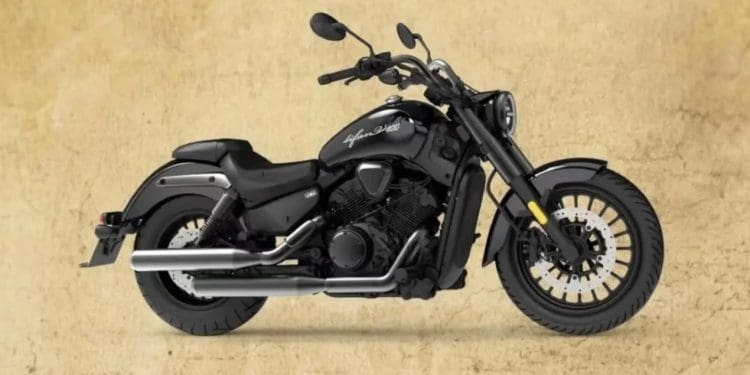 A popularidade das Cruiser em destaque no Oriente, com a Lifan V400 a brilhar