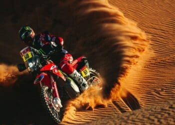 Saiba como Rúben Faria convenceu Tosha Schareina a mudar-se para a Honda oficial