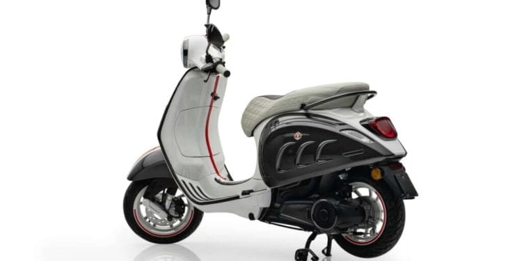Mansory apresenta edição exclusiva da Vespa Elettrica – ‘Monaco Edition’, de apenas 99 unidades