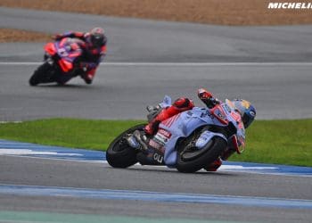 Marc Márquez esperava ‘toque’ e penalização: ‘O Mir perdeu três posições antes, não desistiu e ali soltou o travão e não tive hipótese’